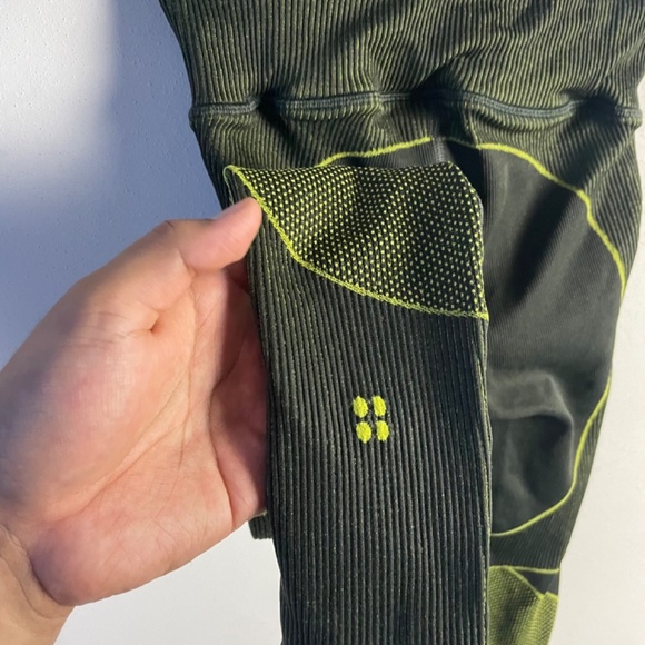 Sweaty Betty London Speedy Seamless 7/8 Running Leggings - Picture 7 of 10